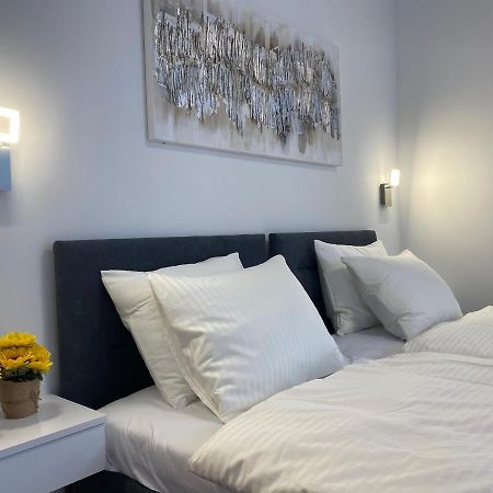 Luxury Studios & Room Five Сплит Екстериор снимка