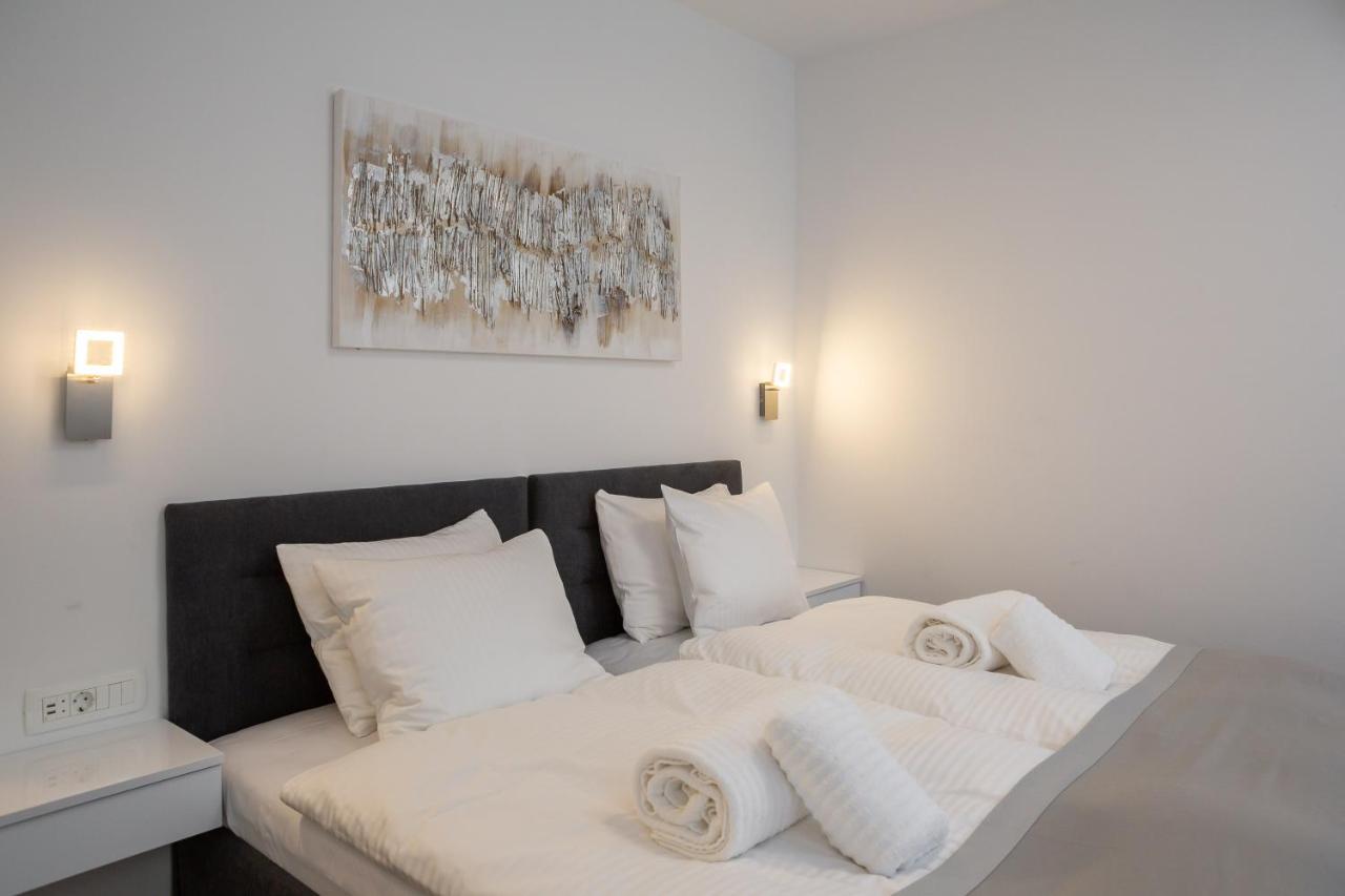 Luxury Studios & Room Five Сплит Екстериор снимка