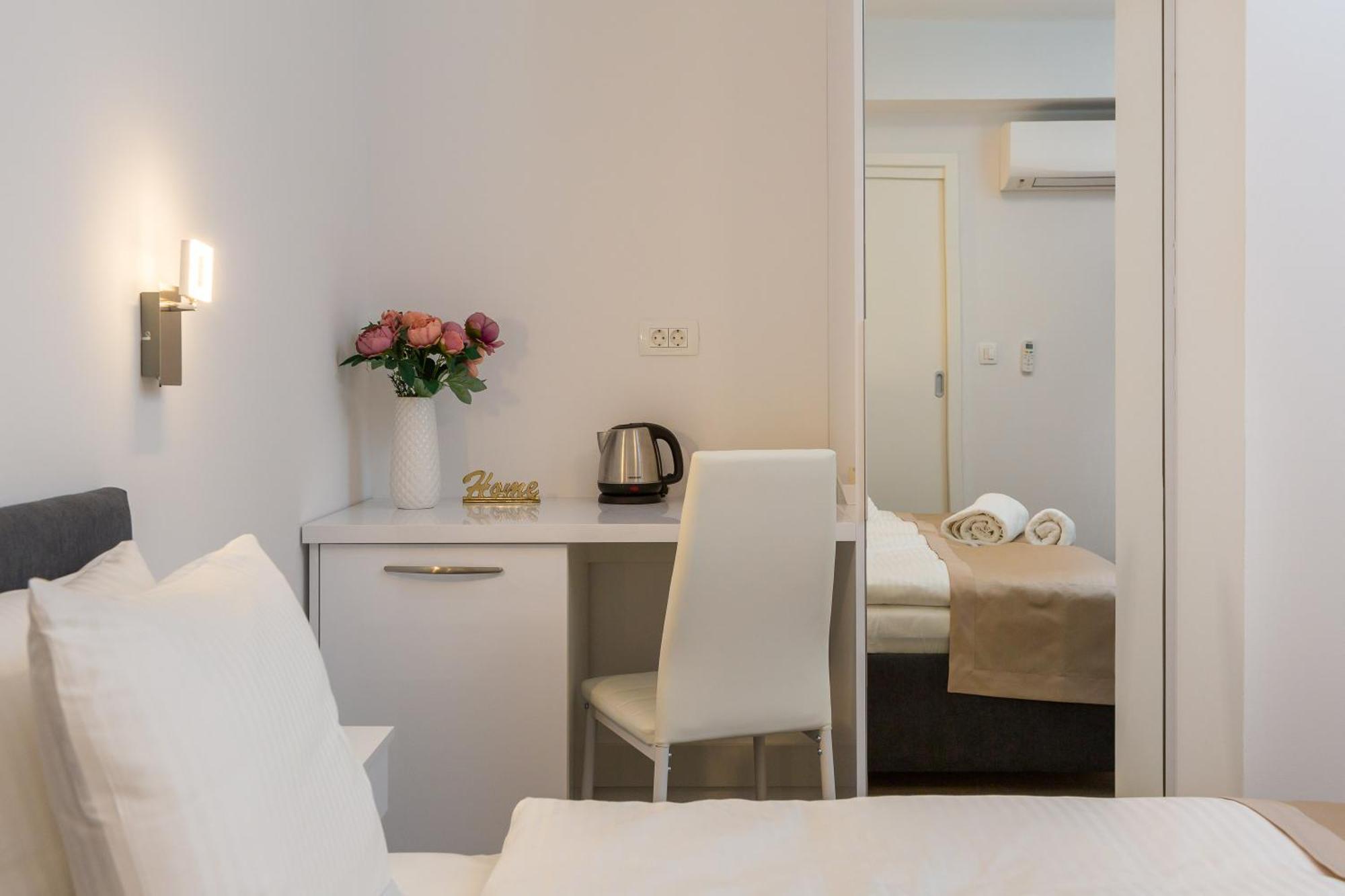Luxury Studios & Room Five Сплит Екстериор снимка